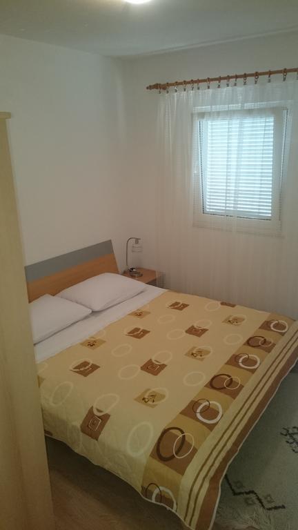 Apartment Kiko Rogoznica  Camera foto